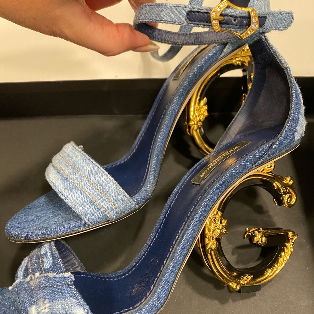 Dolce & Gabbana Blue Denim Sandals with Ornate Gold Sculpted Heels - Picture 6 of 8